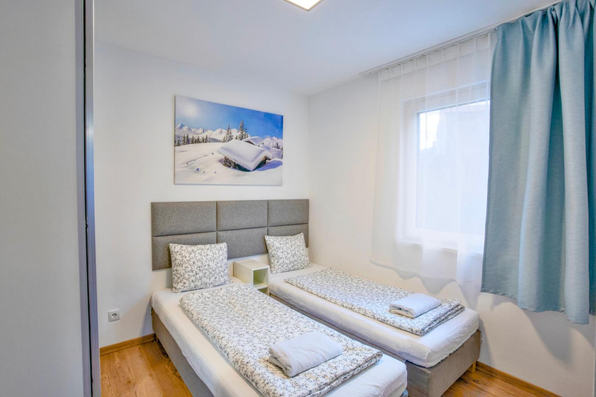 Alpsmart Apartment